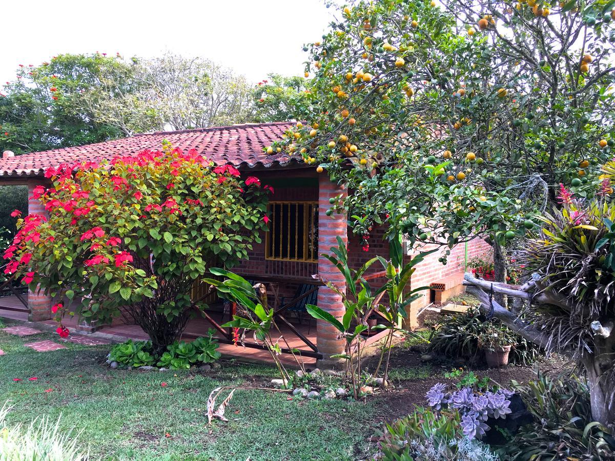 Cabanas La Carolina - Mesa De Los Santos ลอส ซานตอส ภายนอก รูปภาพ