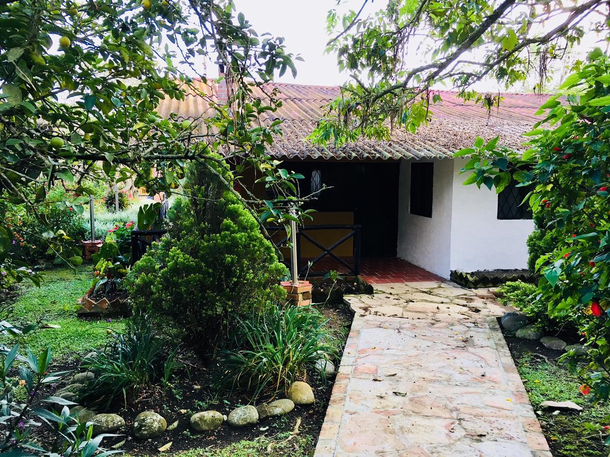 Cabanas La Carolina - Mesa De Los Santos ลอส ซานตอส ภายนอก รูปภาพ
